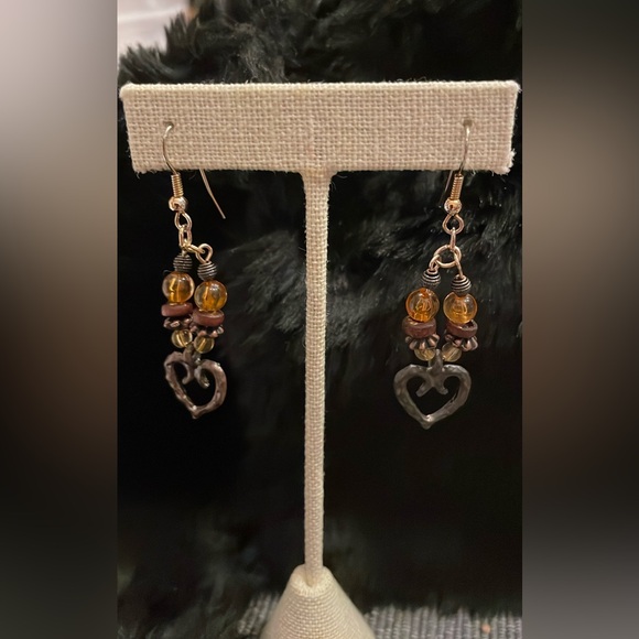 Cute Fashion Earrings! Very cute!! - Picture 3 of 4